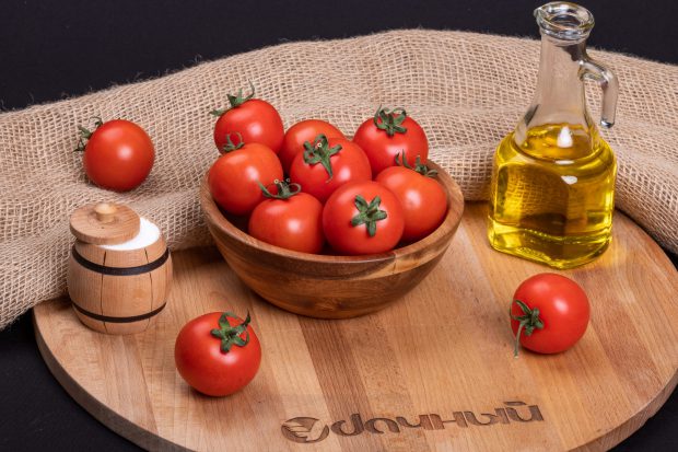 помидоры Зира Азербайджан